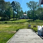 Charming Swiss-style On Hanko Prázdninový dům