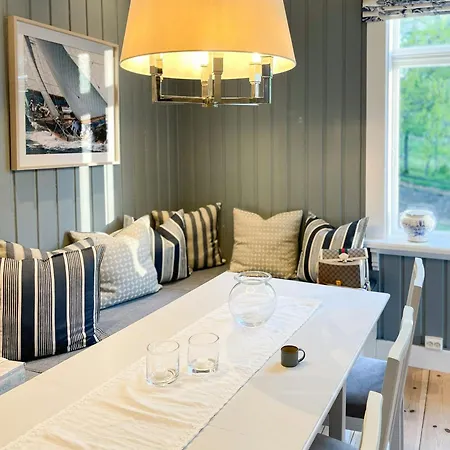 Charming Swiss-style On Hanko