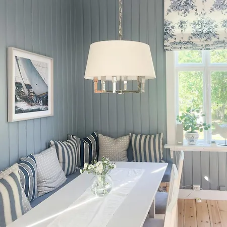 펜션 Charming Swiss-style On Hanko *