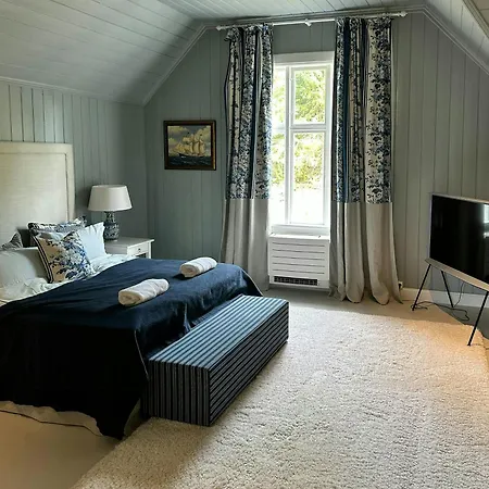 Charming Swiss-style On Hanko بيت للعطل *